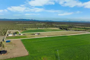 24605 Dodds Rd, Bend, OR 97701 - Photo 2
