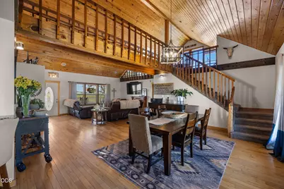 24605 Dodds Road, Bend, OR 97701 - Photo 8