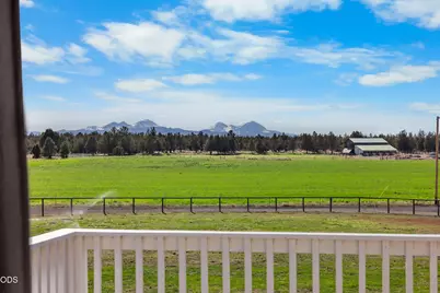 24605 Dodds Road, Bend, OR 97701 - Photo 20