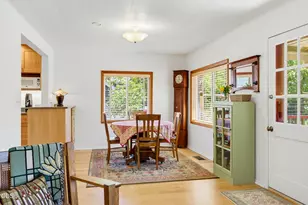 75 Dewey St, Ashland, OR 97520 - Photo 12