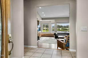 64629 Horseman Ln, Bend, OR 97703 - Photo 10