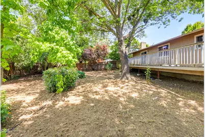 2533 Tahitian Avenue, Medford, OR 97504 - Photo 48