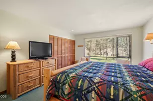 57218 Island Rd, Sunriver, OR 97707 - Photo 22