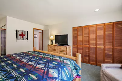 57218 Island Road #18, Sunriver, OR 97707 - Photo 24