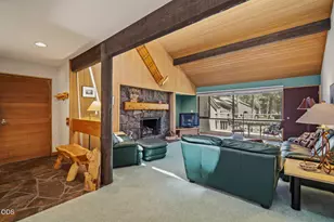 57218 Island Rd, Sunriver, OR 97707 - Photo 6