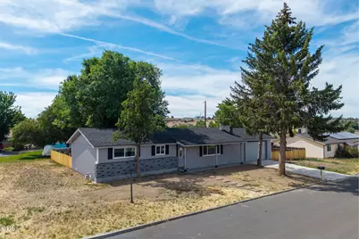 730 NE Lakeside Drive, Madras, OR 97741 - Photo 40