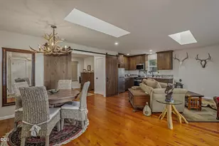2564 Old Military Rd, Central Point, OR 97502 - Photo 42