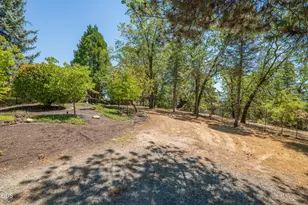 2564 Old Military Rd, Central Point, OR 97502 - Photo 58