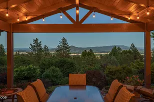 2564 Old Military Rd, Central Point, OR 97502 - Photo 34