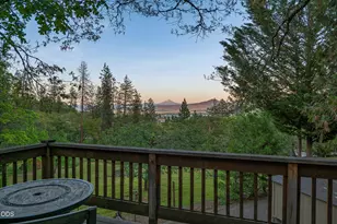 2564 Old Military Rd, Central Point, OR 97502 - Photo 46