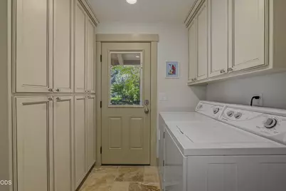 2564 Old Military Road, Central Point, OR 97502 - Photo 30