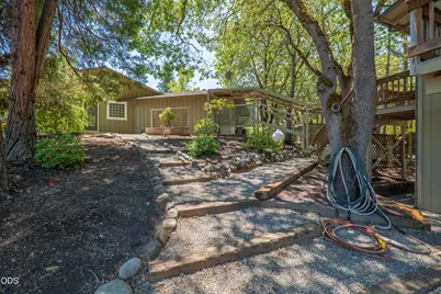 2564 Old Military Road, Central Point, OR 97502 - Photo 52