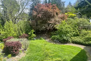 1100 Beswick Way, Ashland, OR 97520 - Photo 6
