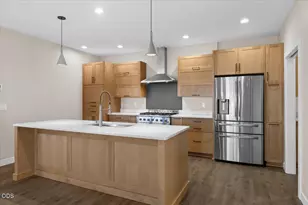 3303 Sky Wy, Medford, OR 97504 - Photo 14