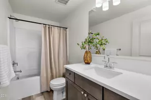 3366 NW 7th St, Redmond, OR 97756 - Photo 18