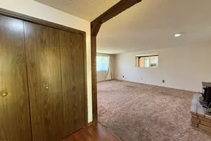 5119 Barry Ave, Klamath Falls, OR 97603 - Photo 2
