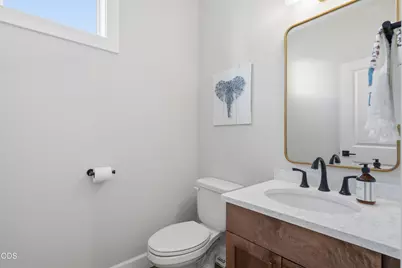 2059 SE 176th Avenue, Portland, OR 97233 - Photo 10