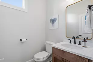 2059 SE 176th Ave, Portland, OR 97233 - Photo 10