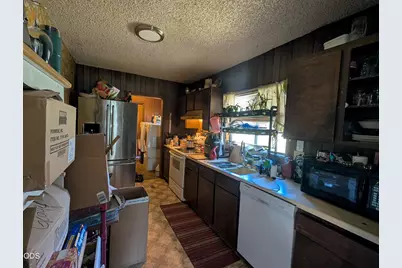2241 Wantland Avenue, Klamath Falls, OR 97601 - Photo 10