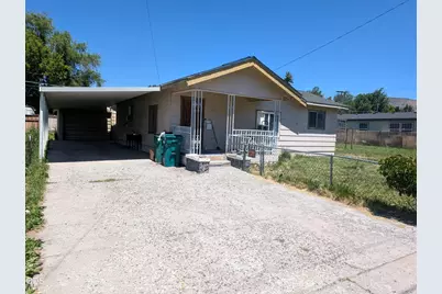 2241 Wantland Avenue, Klamath Falls, OR 97601 - Photo 2