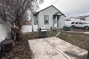 2440 Darrow Ave, Klamath Falls, OR 97601 - Photo 16