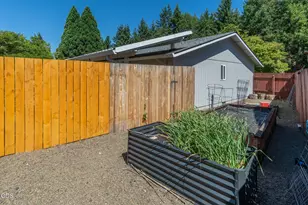 204 Miller St, Molalla, OR 97038 - Photo 32