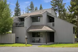 17733 Meadow House Ct, Sunriver, OR 97707 - Photo 1