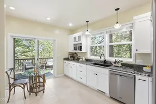 215 Piedmont Dr, Ashland, OR 97520 - Photo 26