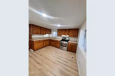5602 Denver Avenue #UNIT 4, Klamath Falls, OR 97603 - Photo 2