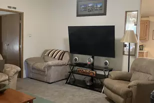 16985 Whittier Dr, Bend, OR 97707 - Photo 12
