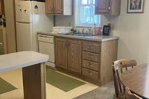 16985 Whittier Dr, Bend, OR 97707 - Photo 8