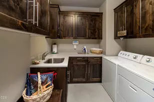2533 NW Pine Terrace Dr, Bend, OR 97703 - Photo 20