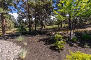 2533 NW Pine Terrace Dr, Bend, OR 97703 - Photo 68