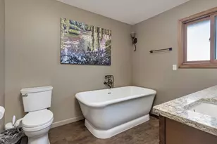 36159 SW Viewridge Ln, Hillsboro, OR 97123 - Photo 24