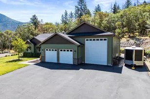 125 McKenzie Ridge Rd, Grants Pass, OR 97526 - Photo 38