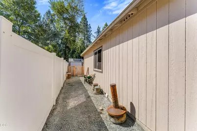 241 Westbrook Drive, Rogue River, OR 97537 - Photo 20