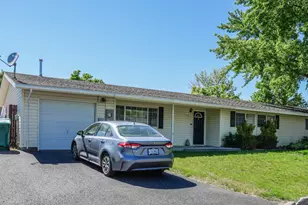 10756 Preddy Ave, Klamath Falls, OR 97603 - Photo 4