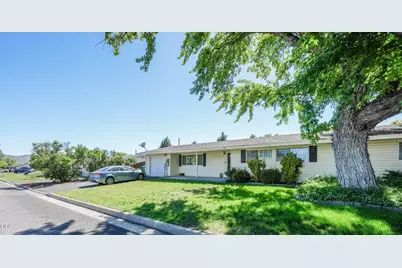 10756 Preddy Avenue, Klamath Falls, OR 97603 - Photo 2