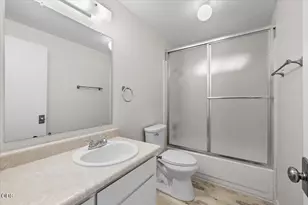 369 Glenn St, Ashland, OR 97520 - Photo 12