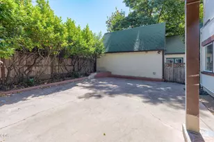 220 NW A St, Grants Pass, OR 97526 - Photo 52