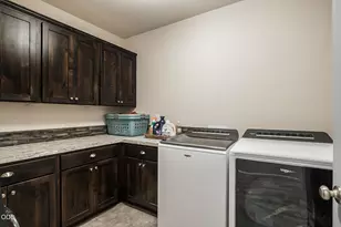 2788 SW 34th St, Redmond, OR 97756 - Photo 24