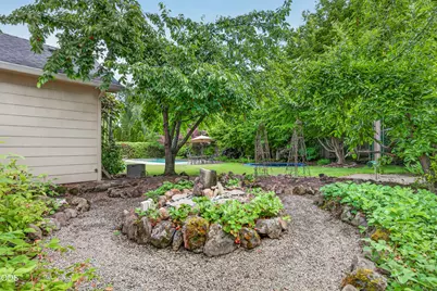 2630 Kerrisdale Ridge Drive, Medford, OR 97504 - Photo 66