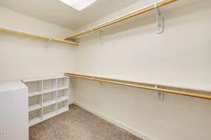3727 Sidney Way, Medford, OR 97504 - Photo 44