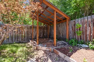 2849 NE Lotno Dr, Bend, OR 97701 - Photo 34