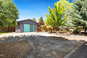2849 NE Lotno Dr, Bend, OR 97701 - Photo 1
