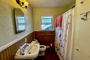 636 Roseway Dr, Klamath Falls, OR 97601 - Photo 16