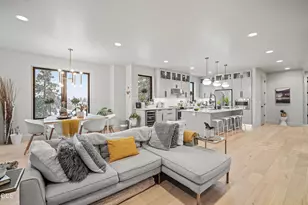 61579 SW Riverwalk Ln, Bend, OR 97702 - Photo 8