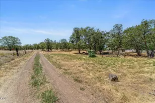 1712 Stevens Rd, Eagle Point, OR 97524 - Photo 48