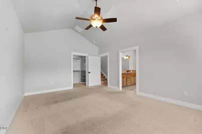 1712 Stevens Road, Eagle Point, OR 97524 - Photo 24
