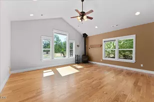 1712 Stevens Rd, Eagle Point, OR 97524 - Photo 12